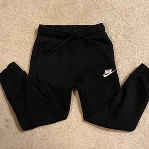 Boys Nike sweatpants